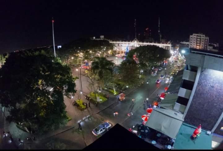 كويرنافاكا Suites Las Plazas المظهر الخارجي الصورة