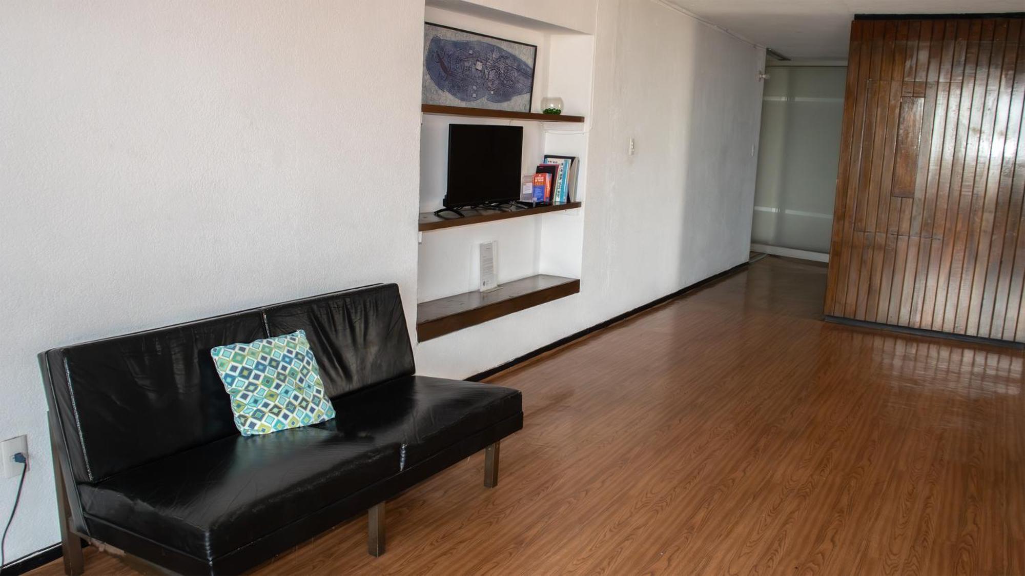 كويرنافاكا Suites Las Plazas المظهر الخارجي الصورة
